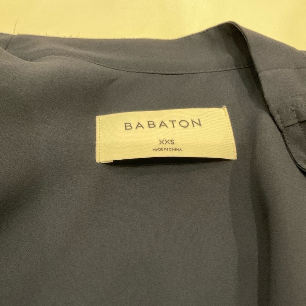 Babaton Quincy Belted Trench Coat Flowy with Pockets in Navy XXSmall - Picture 13 of 15